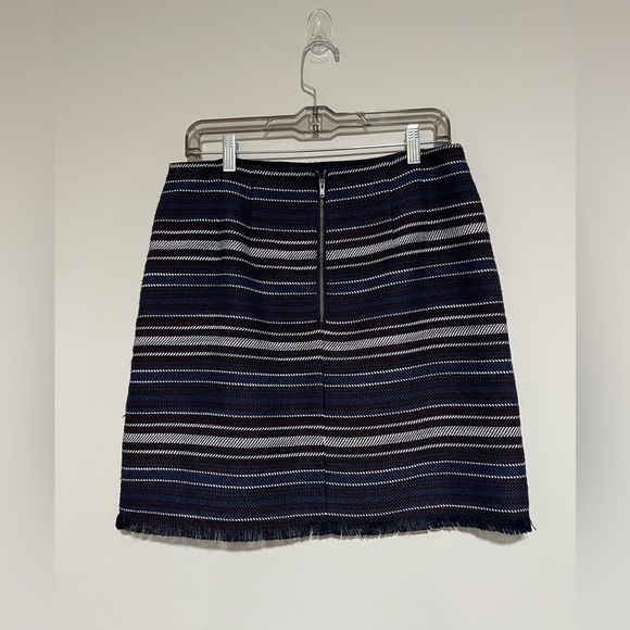 LOFT Outlet Striped Fringed Knit Skirt Size 8 Western Office Classic - Picture 2 of 5